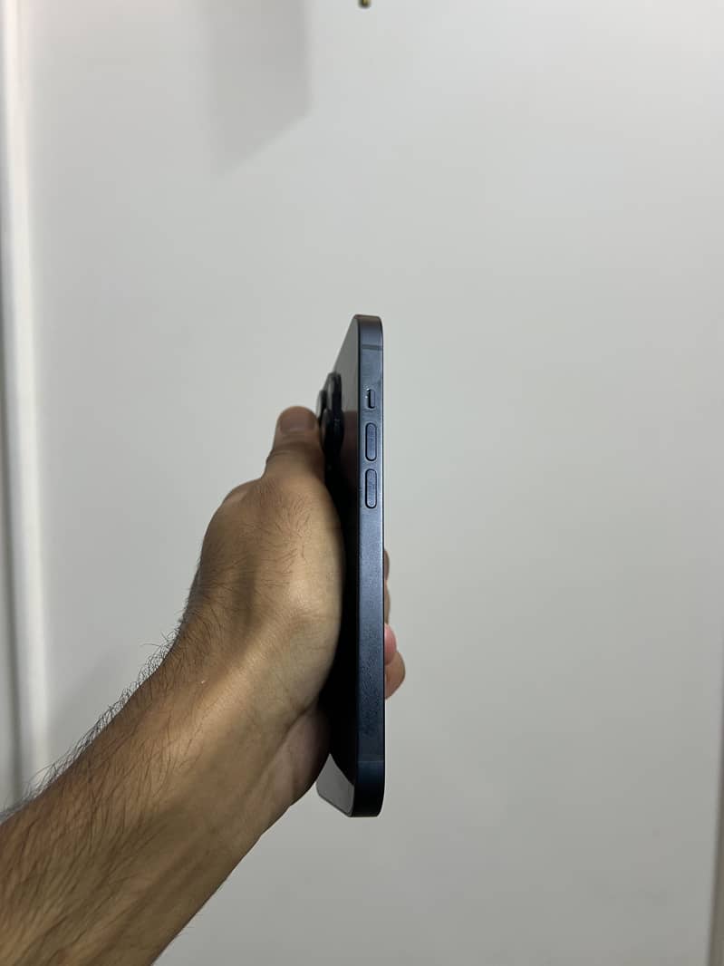 iPhone 14 1