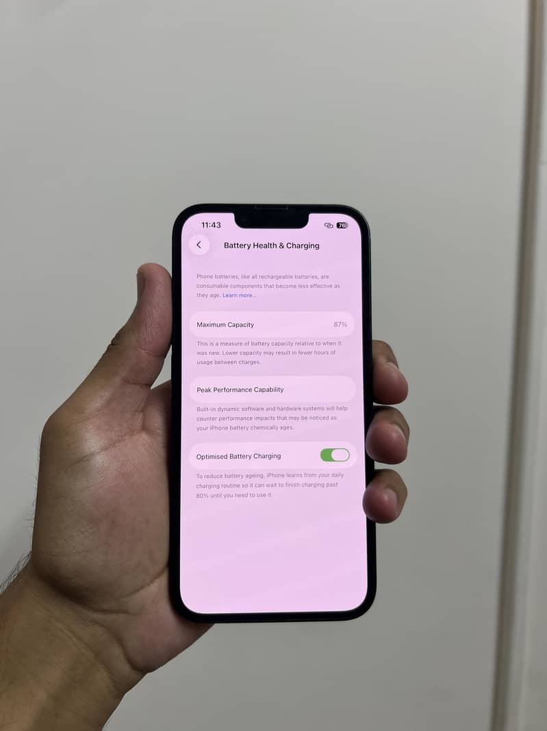 iPhone 14 3