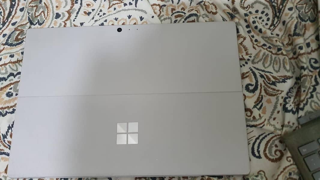 Microsoft surfce pro6 1