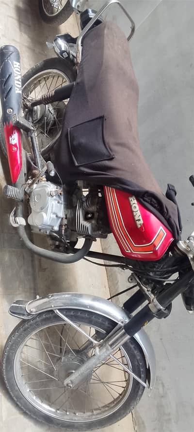 Honda 125 hyd number