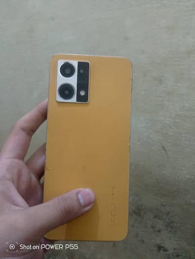 8/128 gb box charger sath Penal change but face finger ok hai