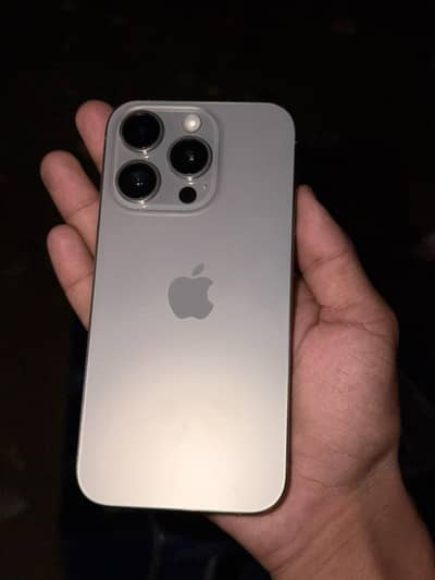 Apple iPhone 15 Pro