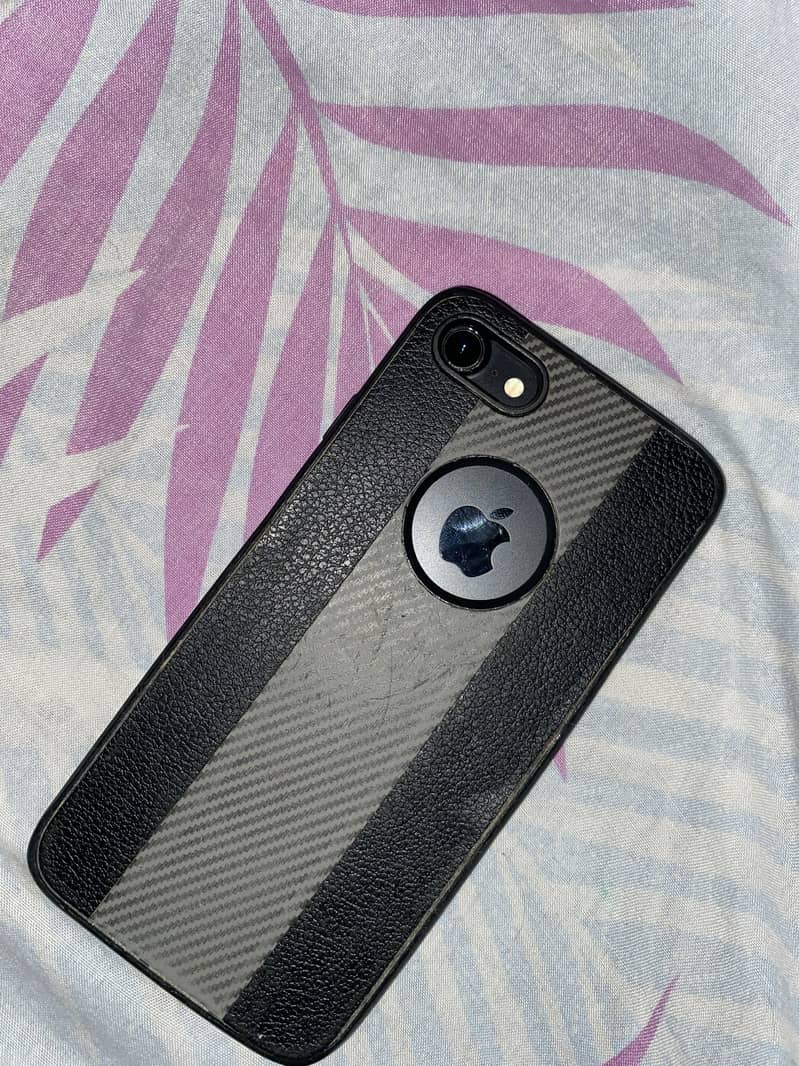 Apple iPhone 7 5