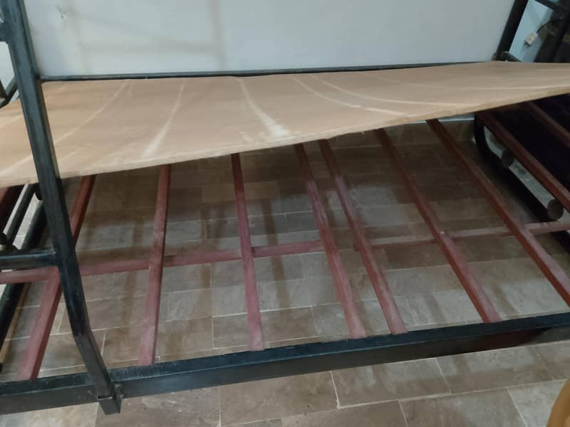 double bed without mattress 3
