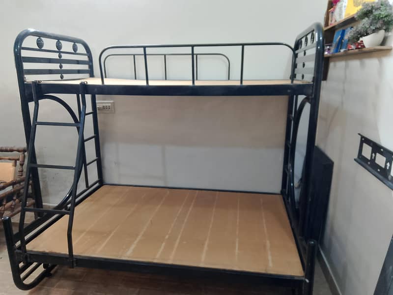 double bed without mattress 4