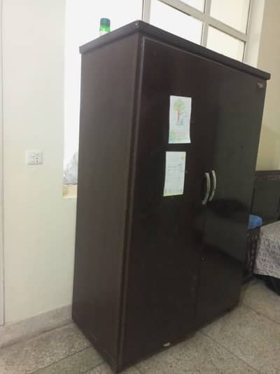 Big size wardrobe with double door