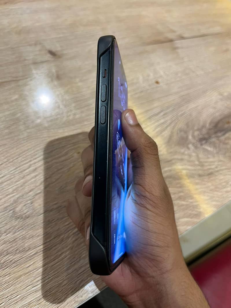 Apple iPhone 15 3