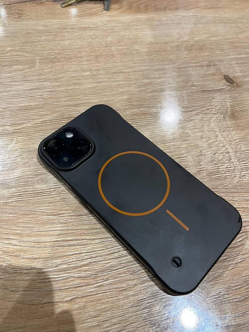 Apple iPhone 15 7