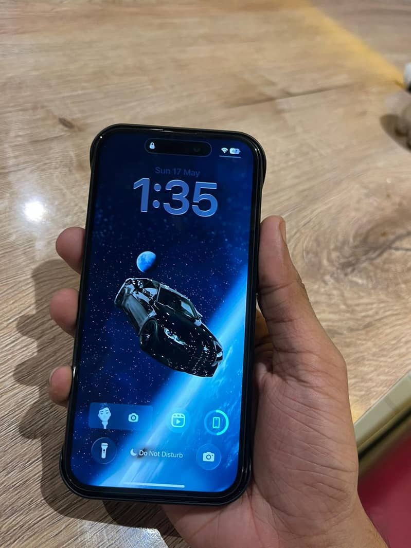 Apple iPhone 15 8