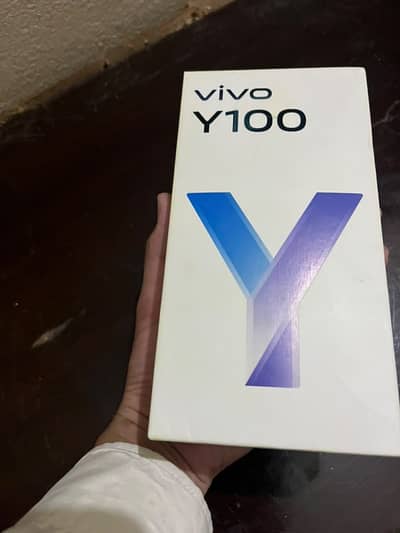 Vivo Y100