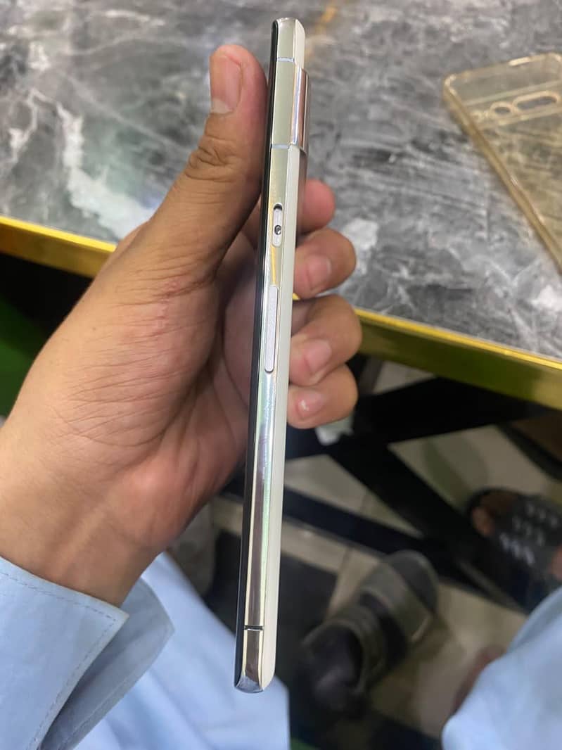Google Pixel 7 Pro 4
