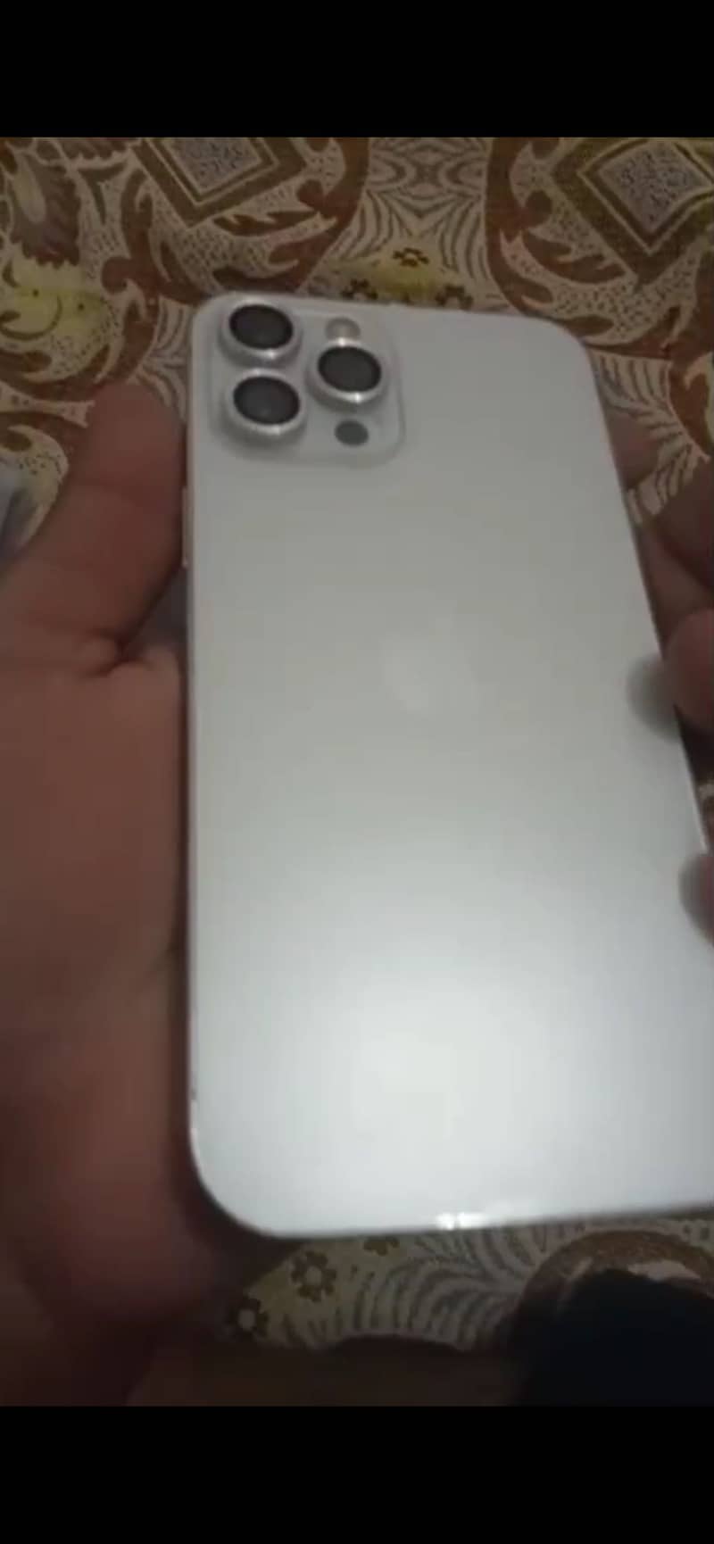 Iphone 12 pro max 3