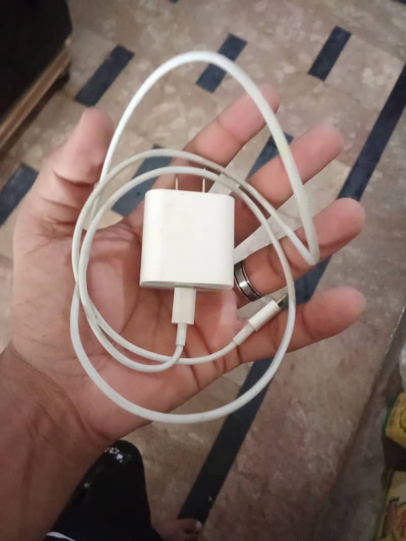 Iphone 12 pro max 7
