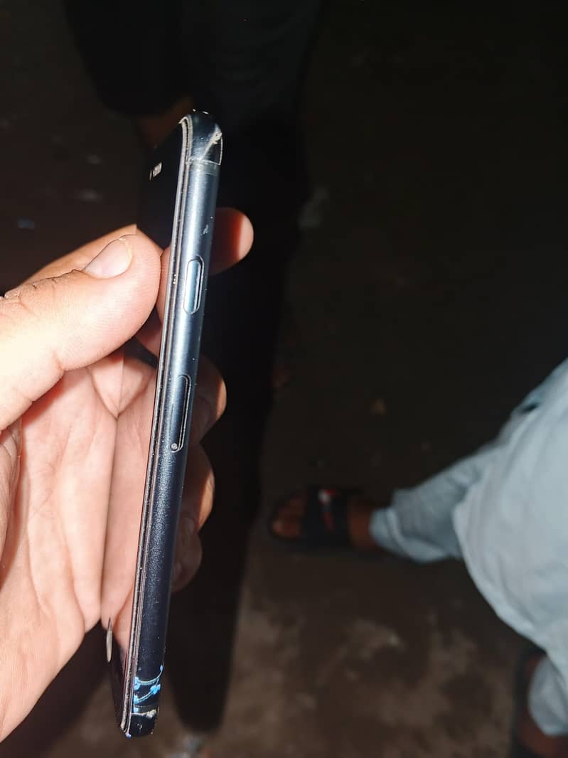 Apple iPhone SE 3rd generation 2