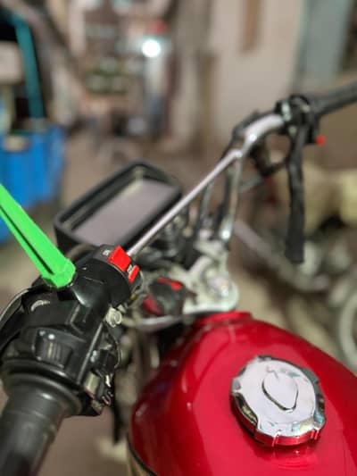 Honda 125 2o24 Gold edition