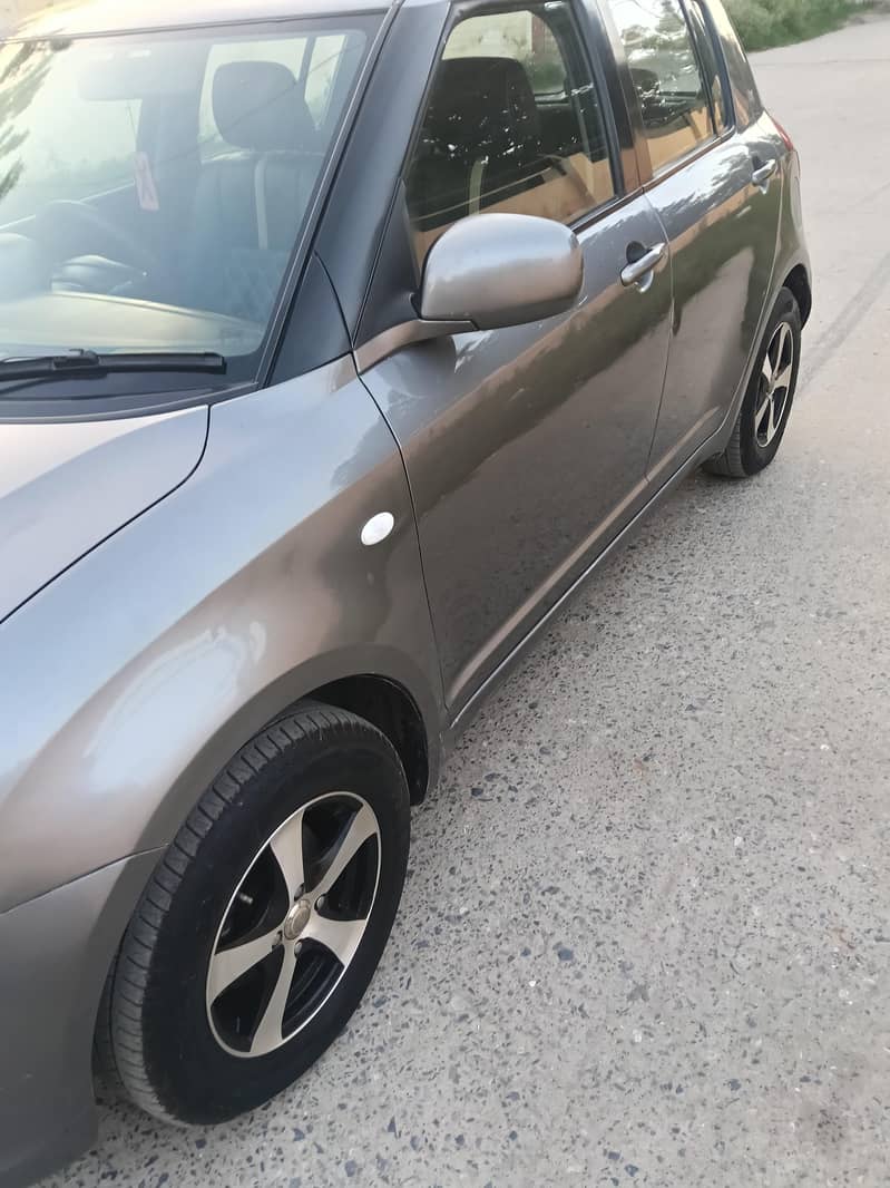 Suzuki Swift 2013 10