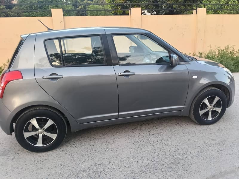 Suzuki Swift 2013 12