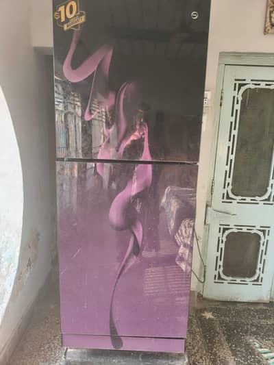 Refrigerator For Sale (Used)