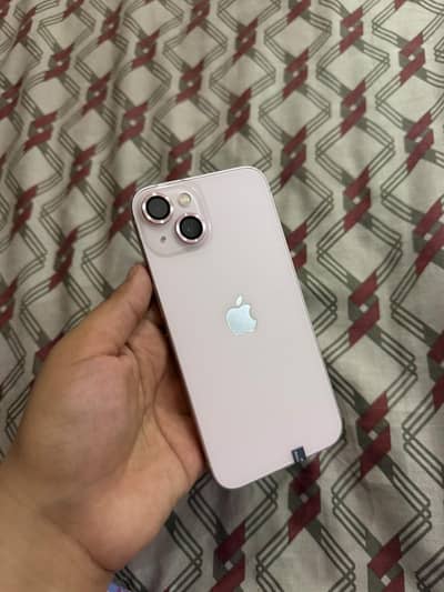 Apple iPhone 13