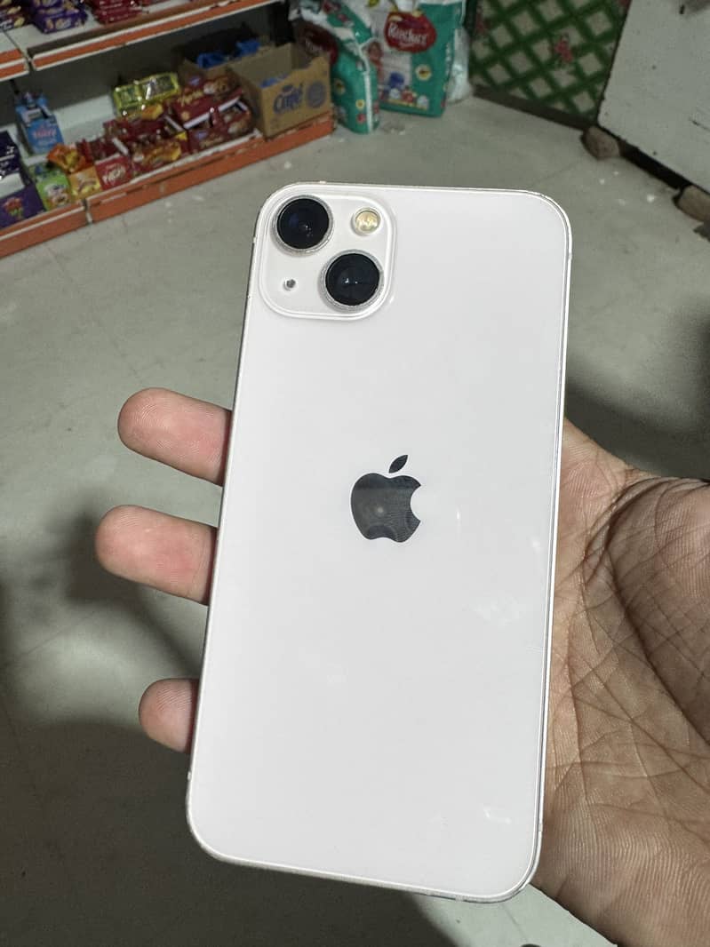 Apple iPhone 13 2