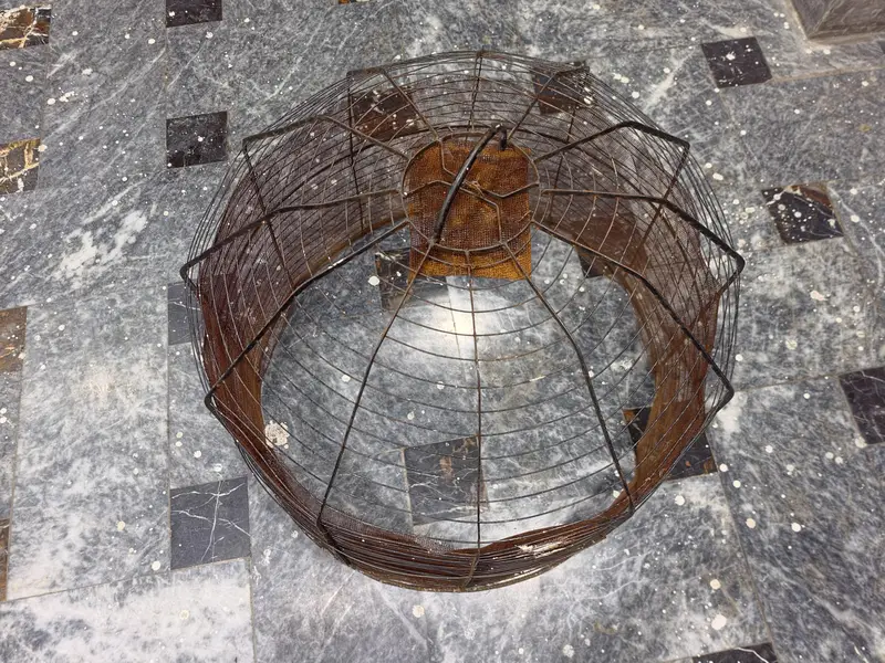 ANIMAL CAGE — photo 3