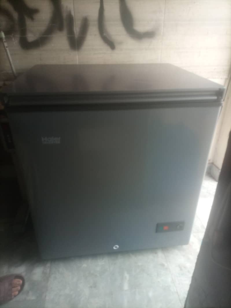 D freezer 0