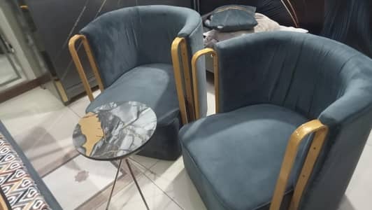 Sofa chairs with small table