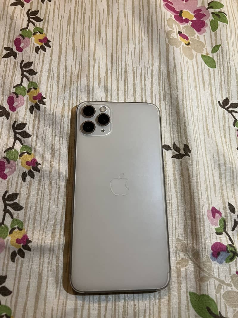 iPhone 11 Pro Max 0