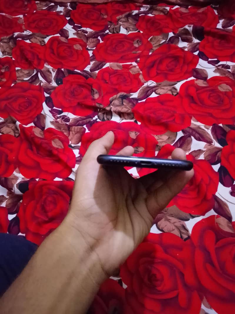 Apple iPhone SE 2
