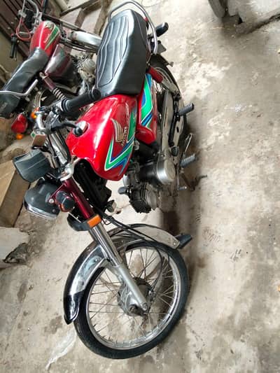 1st owner 1st hand Honda CD 70 2017 B