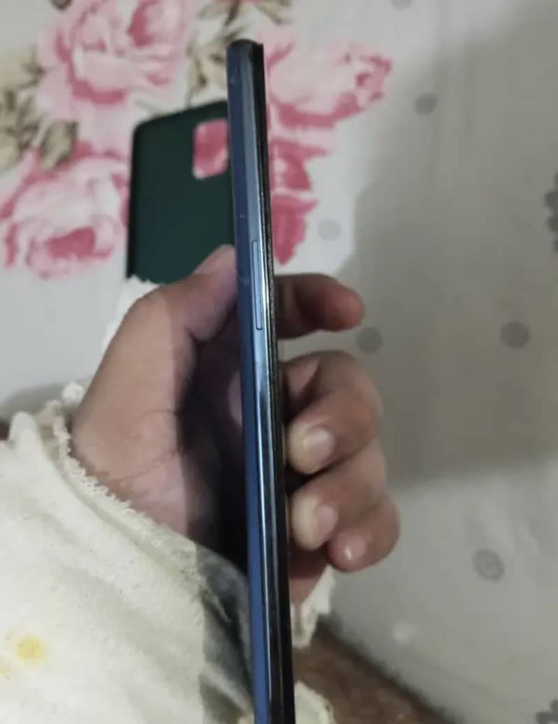 One Plus 9 4