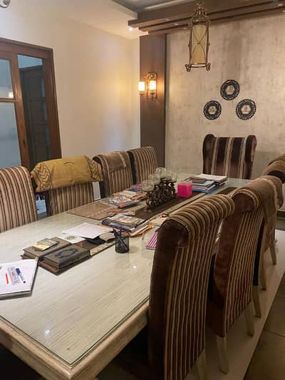 CHANCE DEAL 500 YARDS HOUSE AVAILABLE FOR SALE