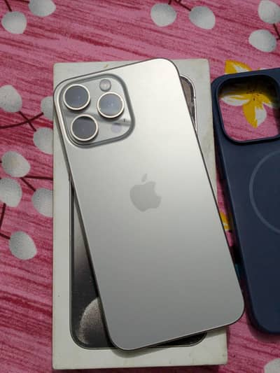 Apple iPhone 15 Pro Max