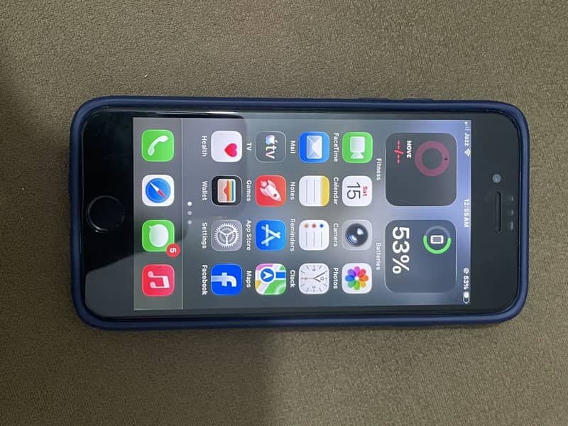 Apple iPhone SE 3