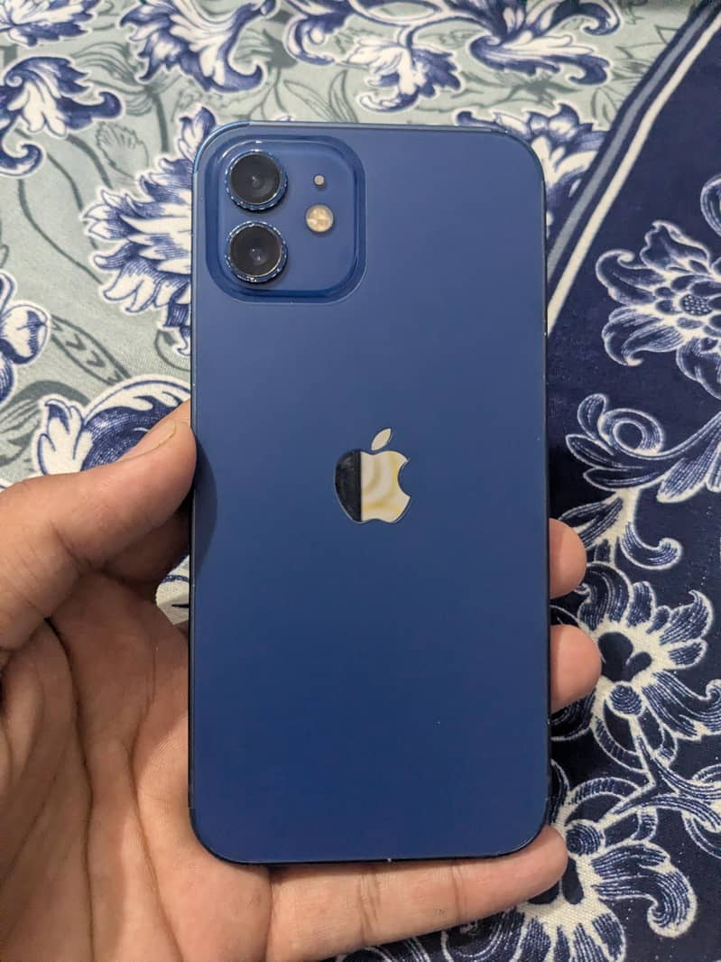 Apple iPhone 12 0