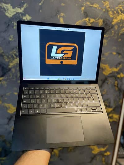 Microsoft Surface Laptop 4 | i7 11th 16/256 | Touch 13.5"