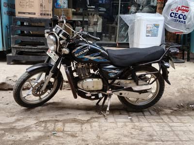 Suzuki GS150 special edition