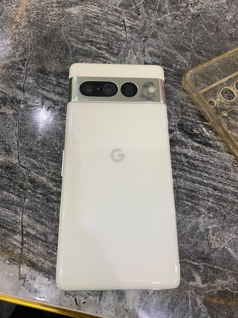 Google Pixel 7 Pro 2