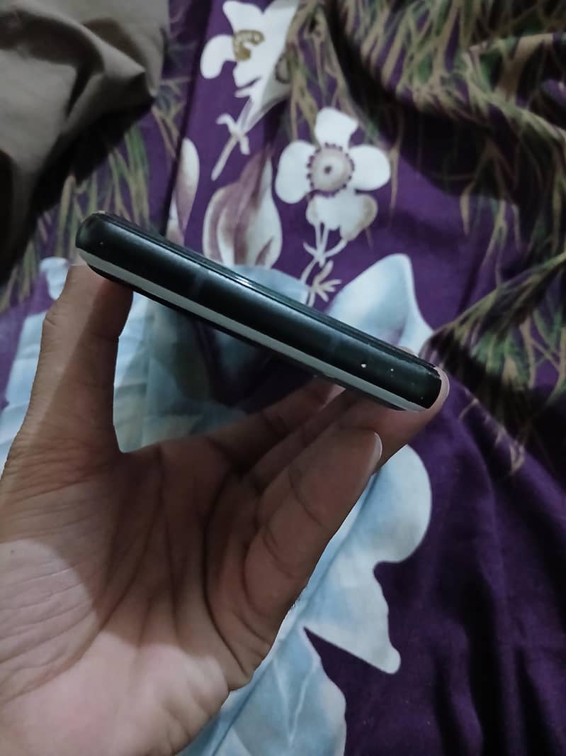 Google Pixel 6a 3