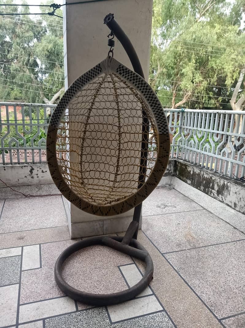 hanging swing 1