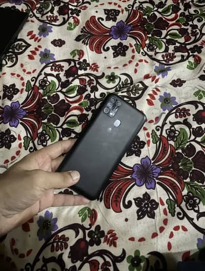 Samsung Mobile M31
