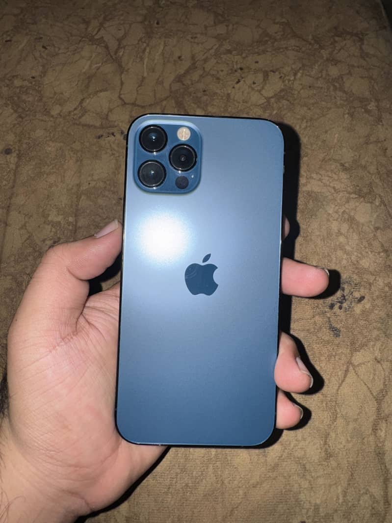 Apple iPhone 12 Pro 3