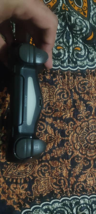 original PS4 controller