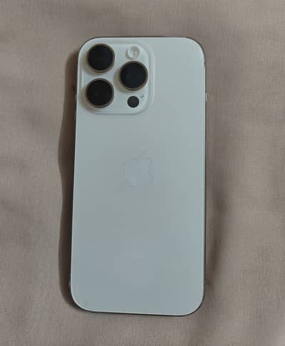 Apple iPhone 16 Pro