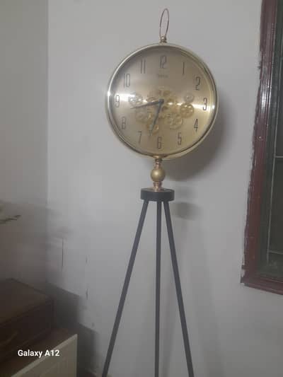 Floor stand clock.