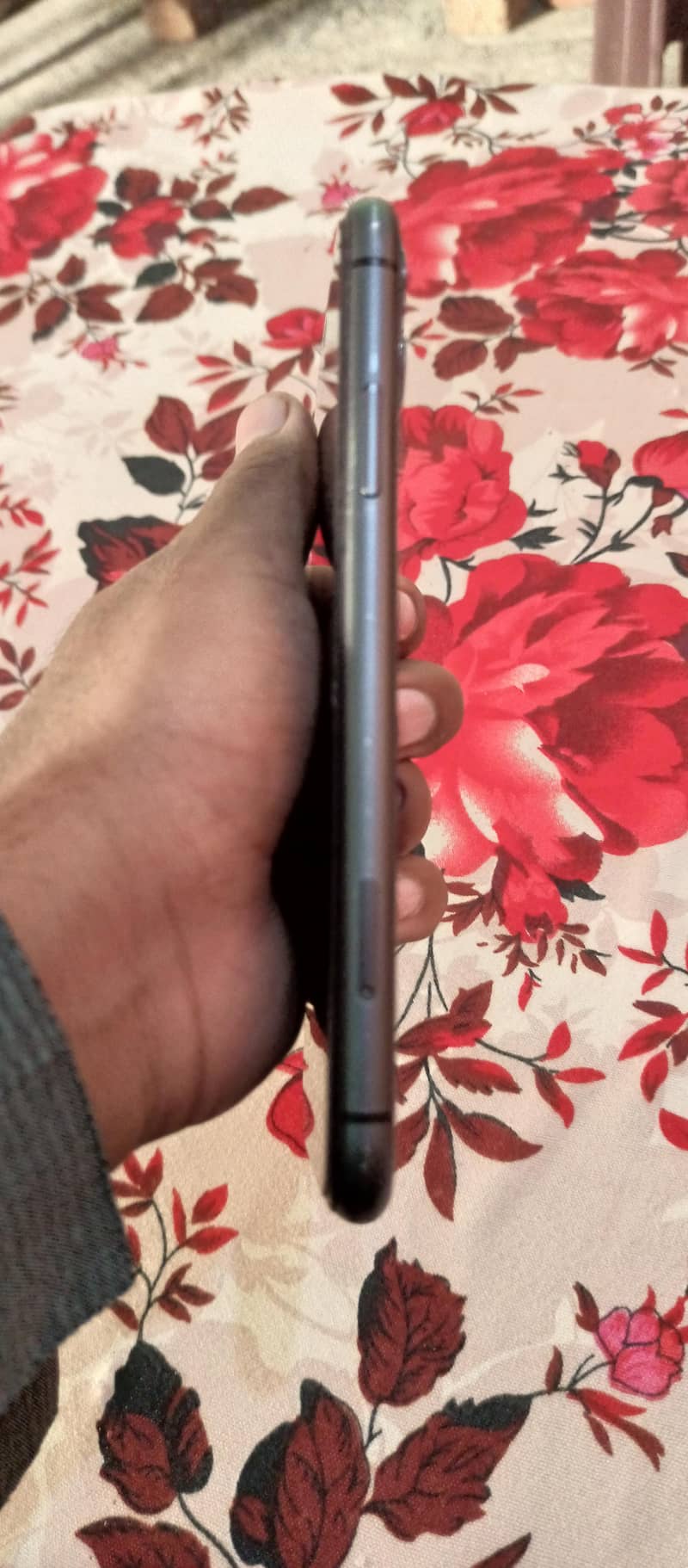 Apple iPhone 11 4