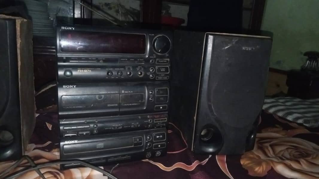 Sony Speaker Set 0
