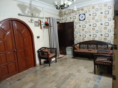 Spacious 3 Bed DD | Boundary Wall Apartment | Gulshan-e-Iqbal Block-11