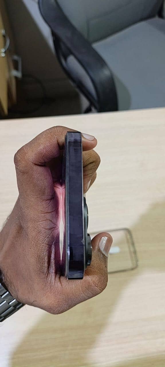 Apple iPhone 14 Pro Max 1