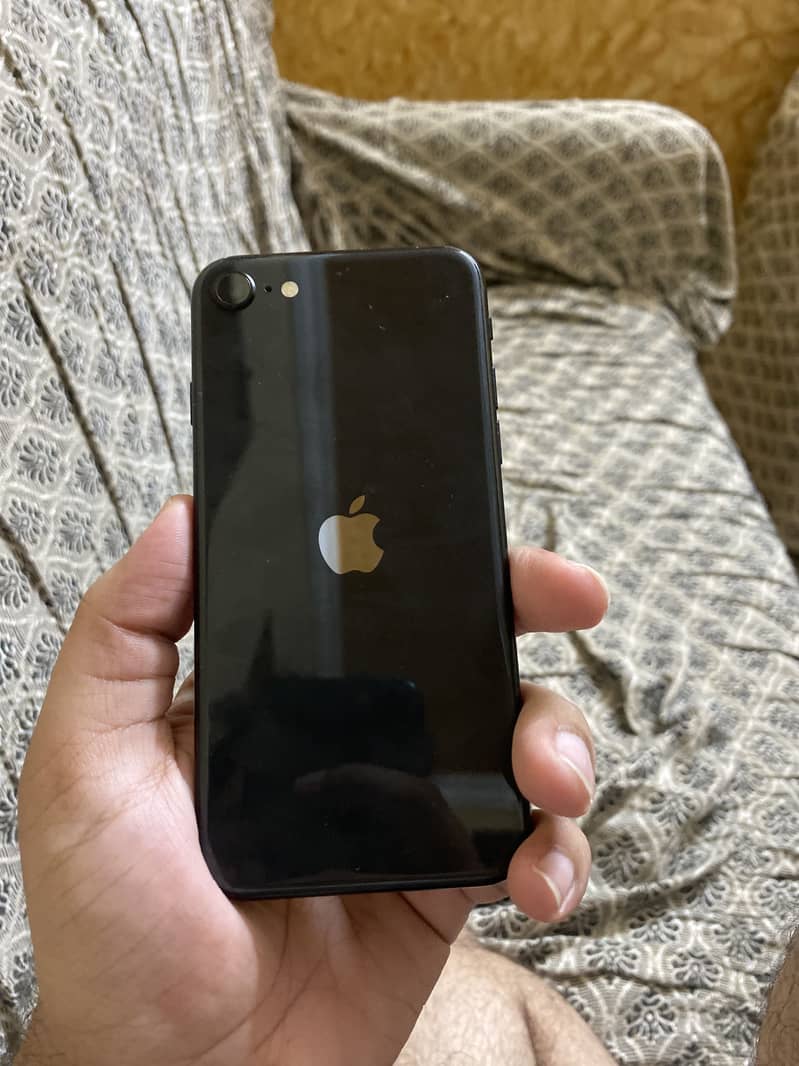 Apple iPhone SE 0